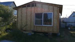 Вариант веранды, пристроенной к строительному вагончику. Часть 1-я.