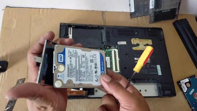 Upgrade SSD/HDD Lenovo Thinkpad SL410