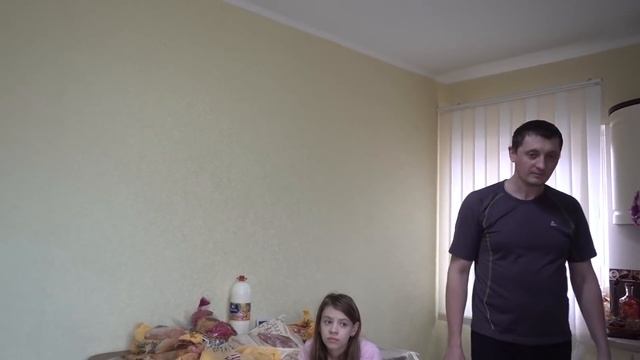 VLOG Даша упала с лестницы. Передача от мамы смотреть онлайн