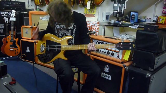 1974 / 75 Gibson Ripper Bass Guitar смотреть онлайн