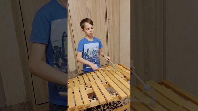 Учимся играть на ксилофоне смотреть онлайн