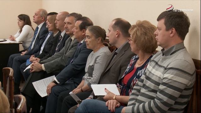 О новой системе обращения с отходами говорили на совещании в администрации смотреть онлайн