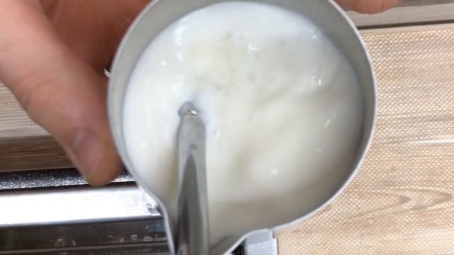 Как приготовить капучино, и правильно взбивать Молоко смотреть онлайн