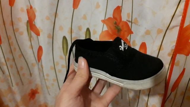 ЧТО ДЕЛАТЬ,ЕСЛИ ВЫСКАКИВАЕТ НОЖКА ИЗ БАШМАЧКОВ. смотреть онлайн