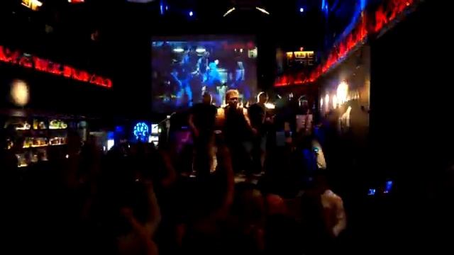 Джокер - "Прыгну со скалы" ( кавер КиШ) смотреть онлайн
