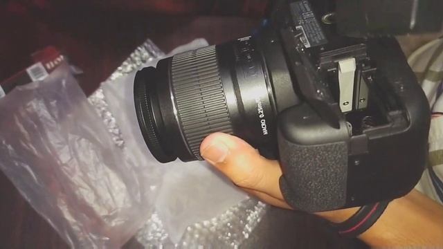 Canon EOS 2000 unboxing смотреть онлайн