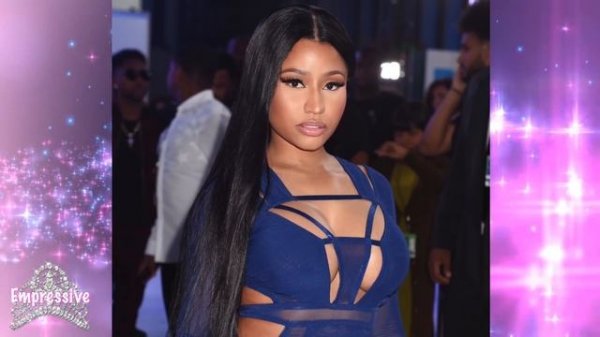 Nicki Minaj reveals her real hair!