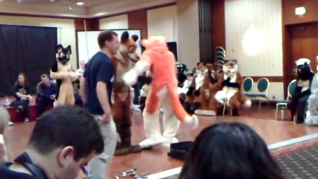 RainFurrest 2008 Fursuit Games - Snakes On A Plane