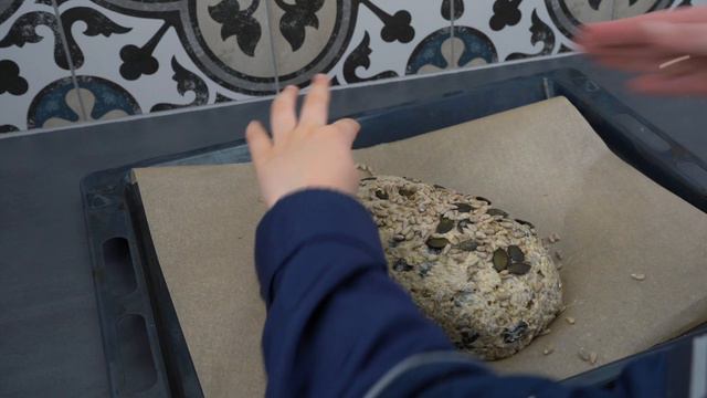 Ein Brot Aus Kernen Und Haferflocken, Dass So Weich Ist, Als Hättest Du Mit Mehl Gebacken!