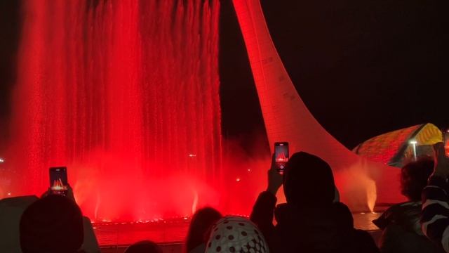 Светомузыкальный олимпийский фонтан в Сочи смотреть онлайн