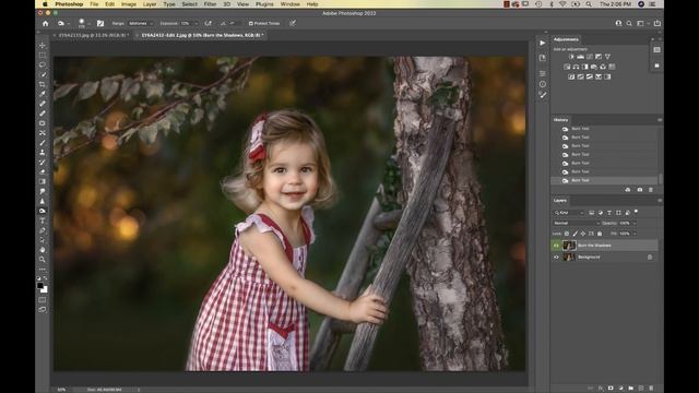 Portrait Retouch Photoshop Actions Tutorial - A Simple Dodge & Burn Edit смотреть онлайн