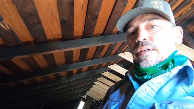 Attic Conversion to Loft Pt 3 of 4 Install OSB Subfloor Learn how to properly install OSB Sub floor смотреть онлайн