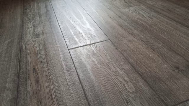 Ламинат Quick Step Impressive Дуб дымчатый - отзыв мастера 14-45-03.MP4 смотреть онлайн