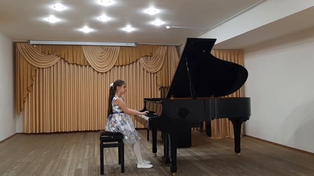 И С Бах Менуэт ре минор смотреть онлайн