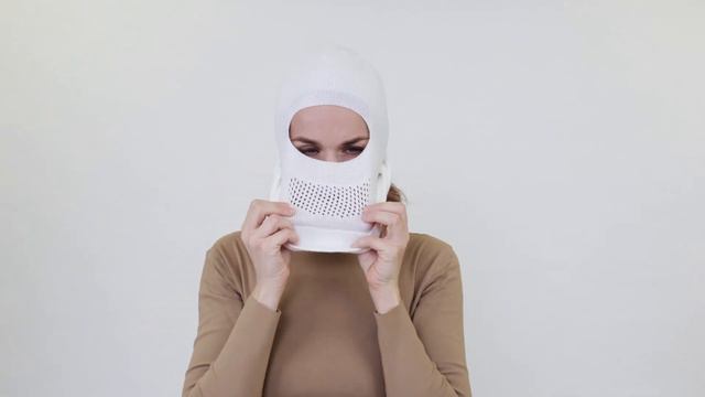 Идея подарка! Тёплая шапка-балаклава в холодную погоду! смотреть онлайн