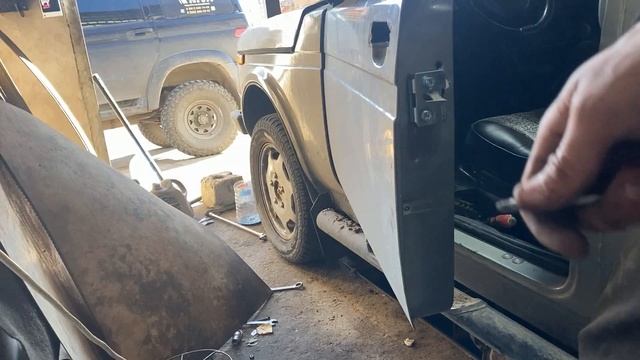 Замки бесшумные на ниву БОЛЬ, РАЗОЧАРОВАНИЕ. После покупки допилить всю машину смотреть онлайн