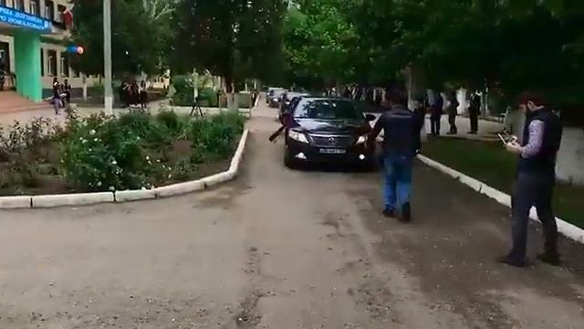 Те самые выпускники ?2017.ЧР,Шелковской район.. СОШ1 (1 часть) смотреть онлайн