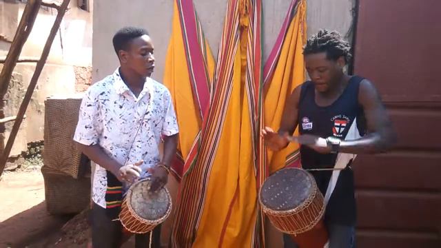 ENGALABI DRUM смотреть онлайн
