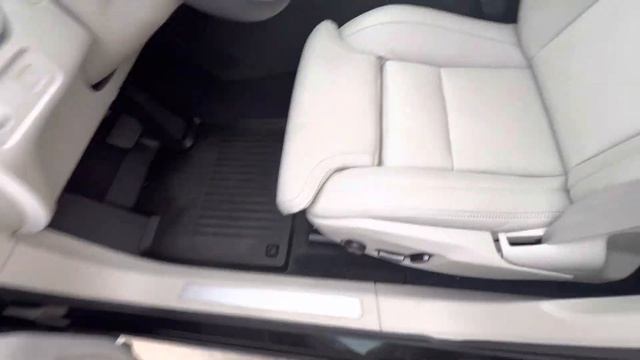 2022 Volvo XC60 B5 Inscription
