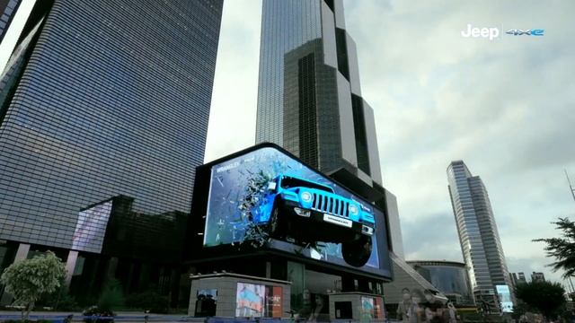 Jeep® | Wrangler 4xe Anamorphic Sketch Film смотреть онлайн