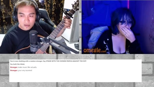 SERENADING ON OMEGLE | OMETV | KILIG MOMENTS | JAW-DROPPING смотреть онлайн