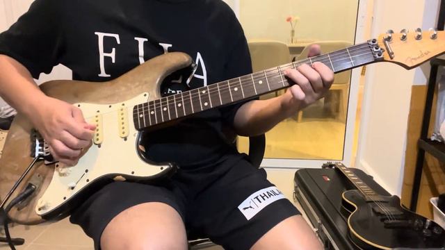 Fender Stratocaster Floyd Rose Relic Japan 1993 смотреть онлайн