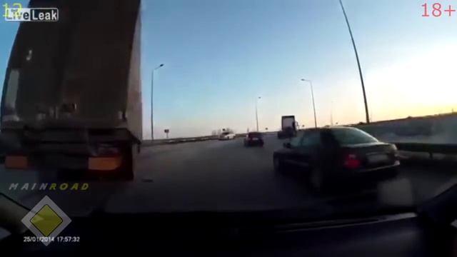 Внеплановая отстыковка Отцепившиеся прицепы смотреть онлайн