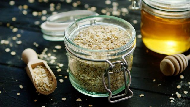 WYCIĄG z KIEŁKÓW OWSA -🌎 Włącz napisy! Pracują dla Ciebie! смотреть онлайн