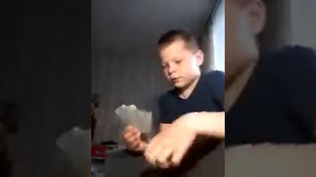 Как всегда выигрывать в карты.Троллинг напарника в карты. смотреть онлайн