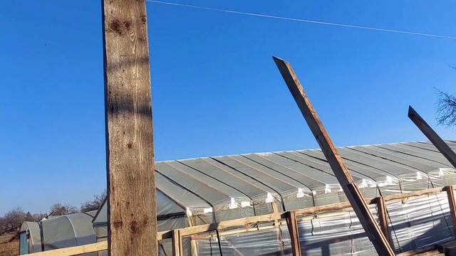 Большая теплица из дерева от А до Я смотреть онлайн