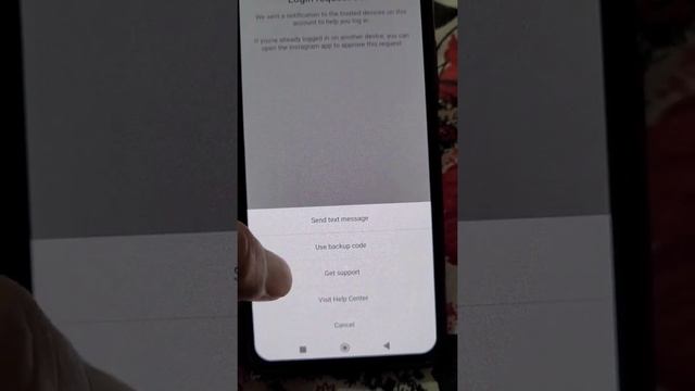 Instagram login request sent | We sent a notification to the trusted devices | Insta login problem смотреть онлайн