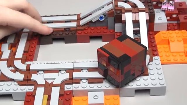 Все Лего Майнкрафт наборы самоделка и Обзор LEGO Minecraft Подземная железная дорога 21130 смотреть онлайн