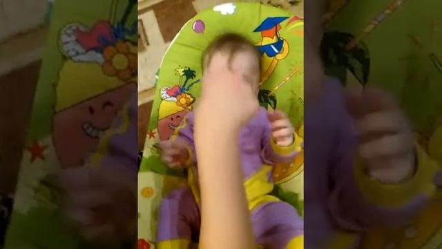 Первый прикорм кашкой! смотреть онлайн