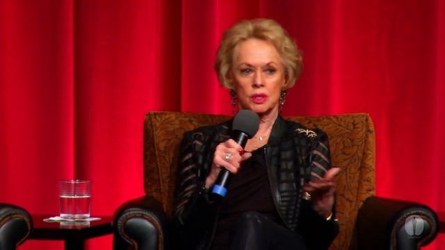 How Tippi Hedren Made "The Birds" for Alfred Hitchcock смотреть онлайн