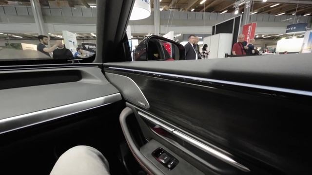 Xpeng P7 Performance 2023 Wing Edition | Visual Review in EVS35 Oslo смотреть онлайн