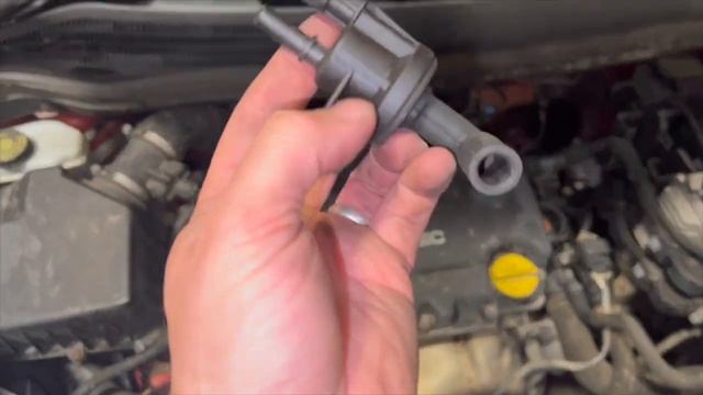 Vauxhall Corsa P0171 fuel trim system lean fault code fixed! смотреть онлайн