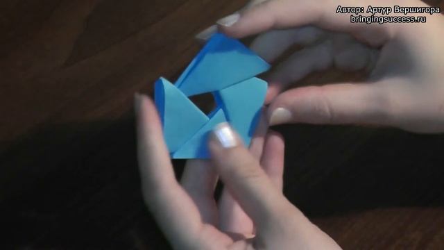 Квадрат [Модульное оригами для начинающих] смотреть онлайн