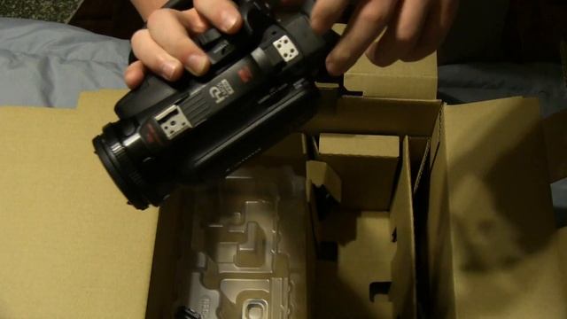 Canon XA20 Unboxing смотреть онлайн