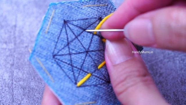 ✂【DIY】Hexagon Idea┃Christmas Patchwork Design┃HandyMumLin sewing Idea смотреть онлайн