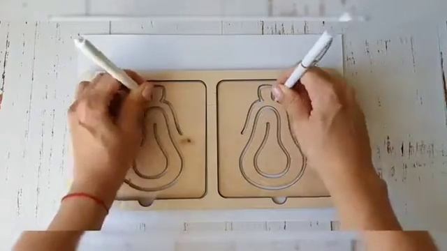 Линейки для рисования двумя руками смотреть онлайн