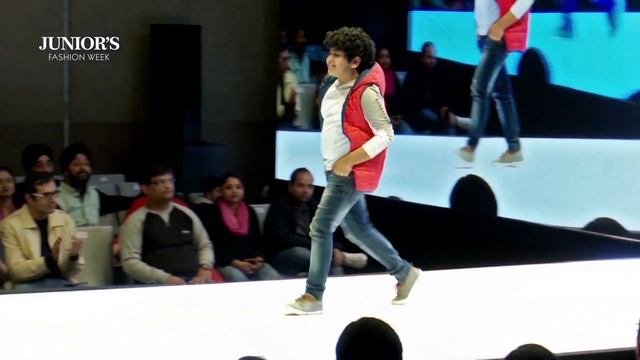 HUGO BOSS | JFW DELHI SHOWCASE | JUNIOR'S FASHION WEEK | KIDS AROUND INDIA смотреть онлайн