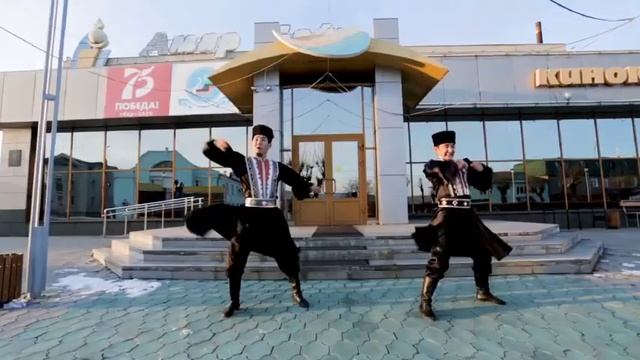 С ДНЕМ НАРОДНОГО ЕДИНСТВА! смотреть онлайн