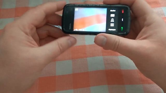 Обзор смартфонов Nokia 5228 и Nokia 5230 смотреть онлайн
