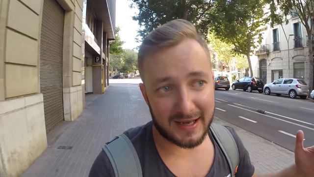 ОЧНУЛСЯ БЕЗ ДЕНЕГ В ИСПАНИИ смотреть онлайн