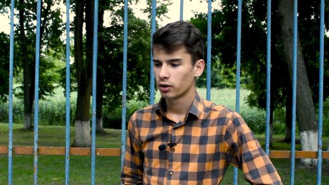 Две луны! Это сводит меня с ума. смотреть онлайн