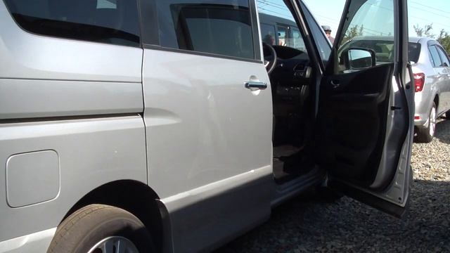 Nissan Serena 2014 г 4WD смотреть онлайн