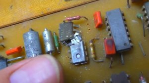 ВОТ ОЧЕНЬ РЕДКИЕ  КМ КОНДЕНСАТОРЫ СОДЕРЖАЩИЕ ПЛАТИНУ И ПАЛЛАДИЙ