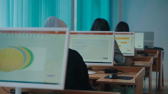 Батыралы Сыдыков атындагы Кыргыз - Өзбек Эл аралык университети. смотреть онлайн