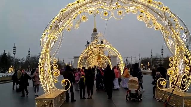 Москва 2020 года на ВДНХ провожаем зиму Масленица смотреть онлайн
