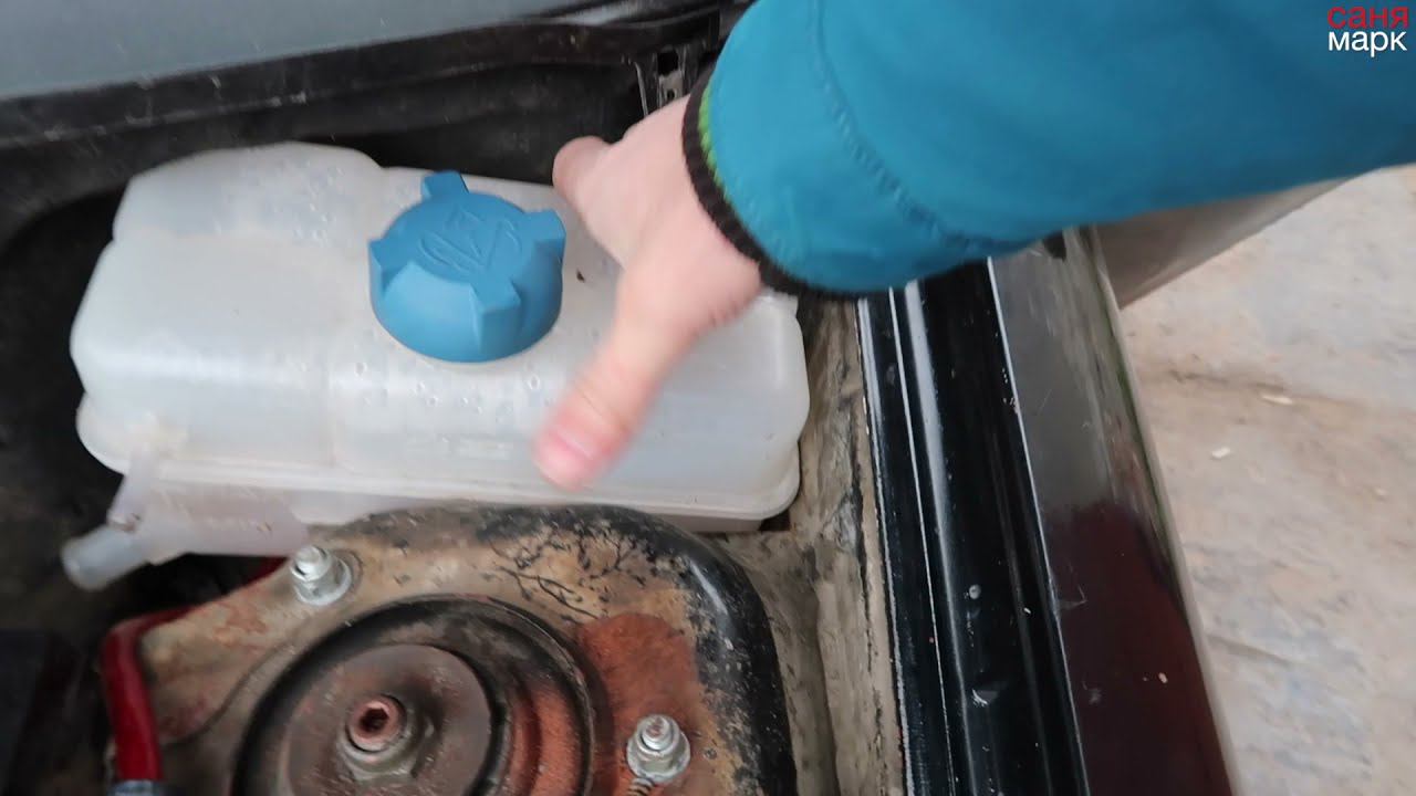 Как снять расширительный бачок лада приора смотреть онлайн